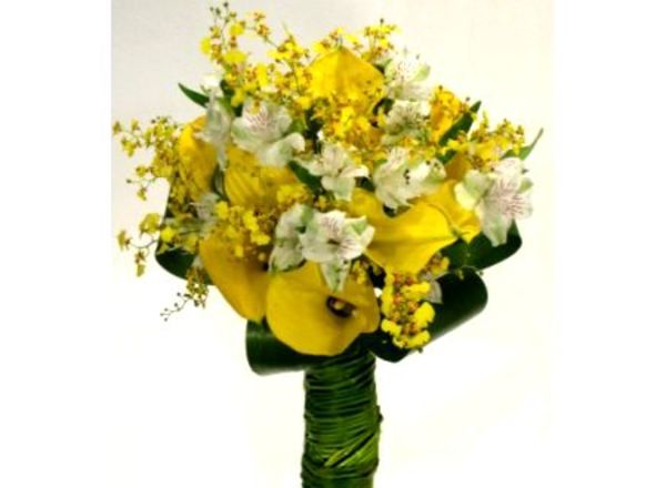Flores: Buquês de noiva : Buquê de callas, phalaenopsis e chuva de ouro |  Floricultura Muriel - (11) 4666-3069