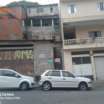 uma casa para venda no Parque Lígia 