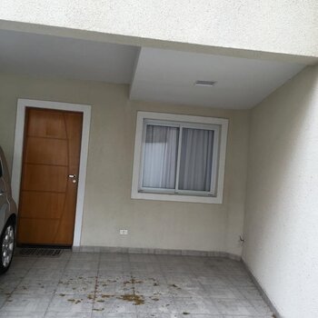 Lindo sobrado à venda dentro de condomínio na Zike Tuma, Zona Sul.