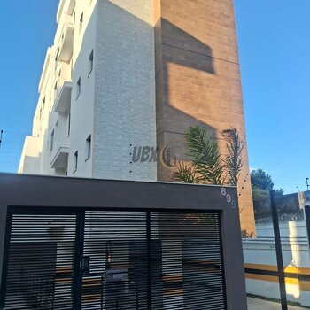 Cobertura com 3 quartos no  Sagrada Família próximo do Supermercado Epa!