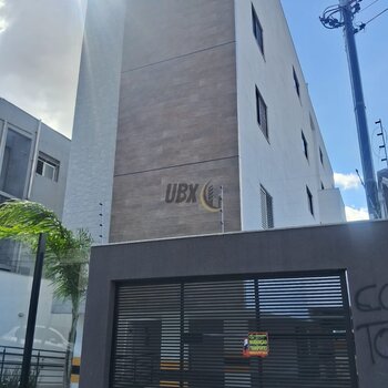 Apartamento novo com 1 quarto Sagrada Família!