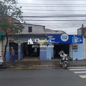 CASA À VENDA  PARQUE  SANTO ANTÔNIO